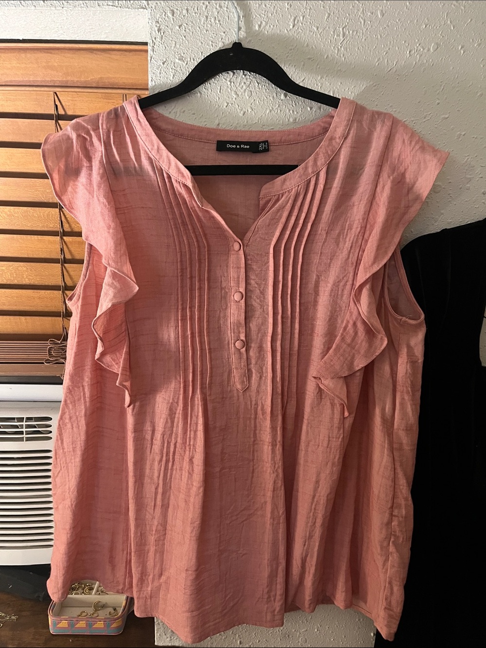 Doe & Rae Peach Ruffle Pintuck Sleeveless Blouse